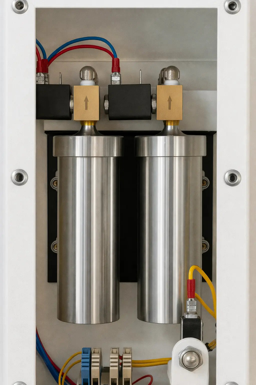 Diffuseur de brouillard de gaz lacrymogène filaire IGAZ PRO 600 double gazeuse de 100 ML boitier métal blanc - contact sec - compatible AJAX Qualiforce